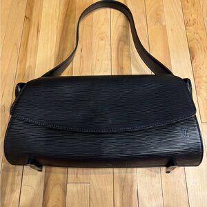 LV Elegant Black Textured Shoulder Bag